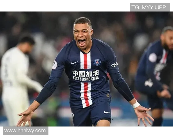 巴萨逆袭巴黎再现经典对决展现足球魅力与团队精神